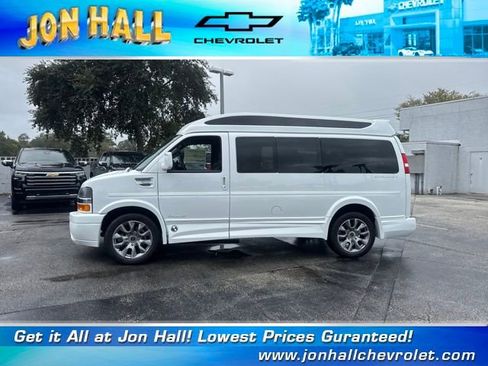 New 2025 Chevrolet Express 2500 w/ Driver Convenience Package image 4
