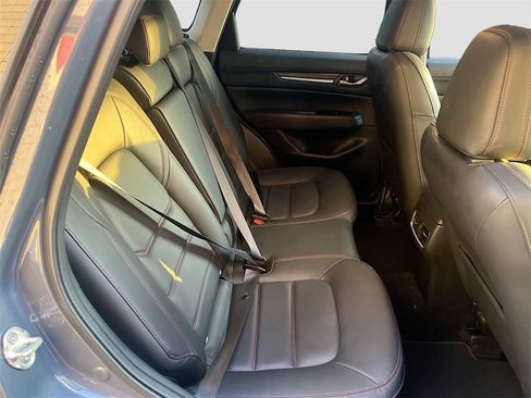 Used 2024 MAZDA CX-5 Carbon Edition image 29
