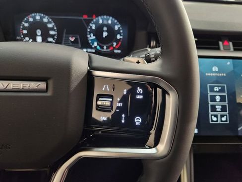 New 2026 Land Rover Discovery Sport Landmark image 28