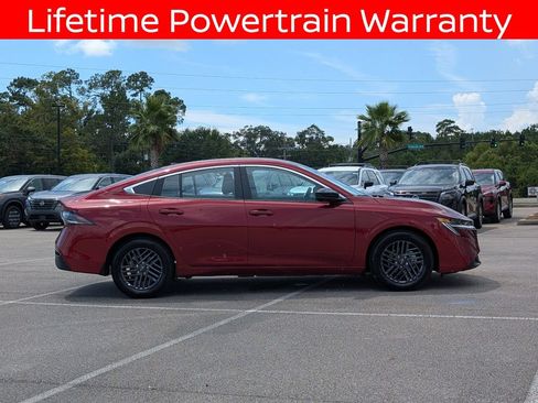 Certified 2026 Nissan Sentra SV w/ SV Convenience Package FWD image 8