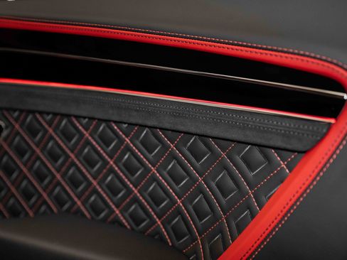 Used 2024 Bentley Continental GT Speed image 42