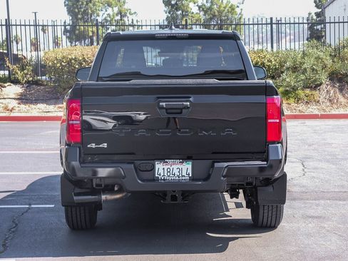 Certified 2026 Toyota Tacoma SR5 AWD/4WD image 6