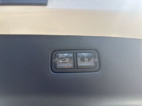 New 2026 Genesis GV70 2.5T Advanced image 31