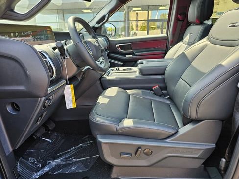 New 2027 Ford Expedition Platinum w/ Stealth Performance Package AWD/4WD image 17