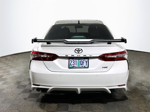 Used 2018 Toyota Camry XSE w/ Driver Assist Package image 7