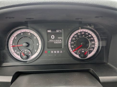 Used 2024 RAM 1500 Classic Warlock image 30