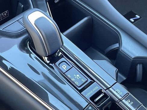 New 2026 Toyota Crown Signia image 14