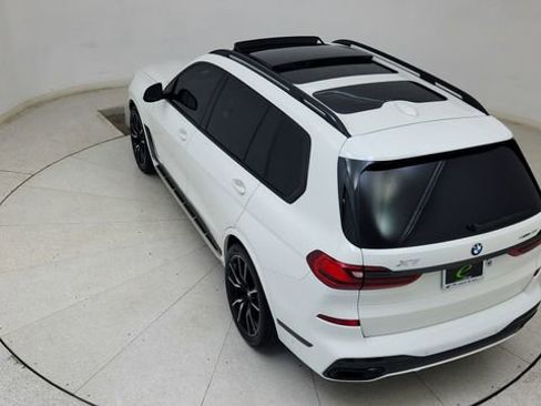 Used 2021 BMW X7 xDrive40i w/ M Sport Package image 87