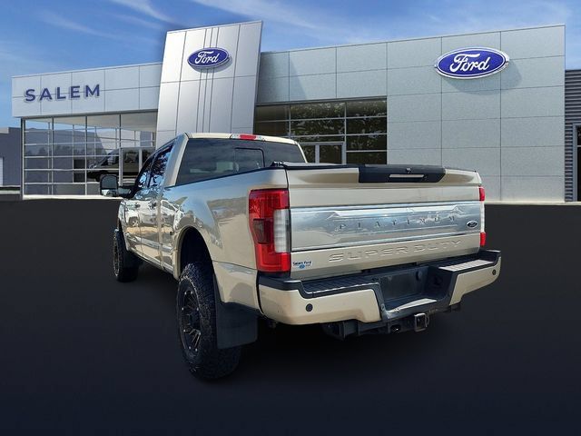 Used 2017 Ford F350 Platinum w/ FX4 Off-Road Package AWD/4WD image 4