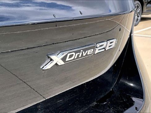 Used 2025 BMW X1 xDrive28i image 9