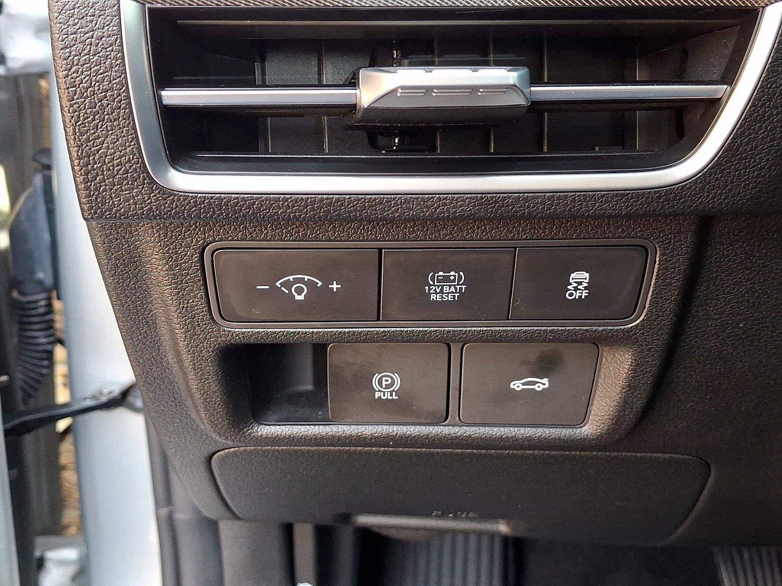 Used 2025 Hyundai Sonata SEL FWD image 26