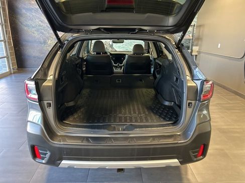 Used 2021 Subaru Outback Limited image 41