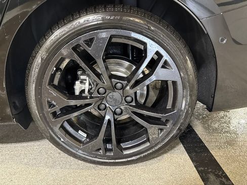 Used 2023 Audi Q7 3.0T Premium AWD/4WD image 12