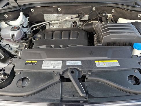 Certified 2024 Volkswagen Atlas SE image 26