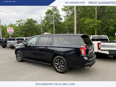 Used 2022 Chevrolet Suburban Z71 w/ Z71 Off-Road Package AWD/4WD image 3