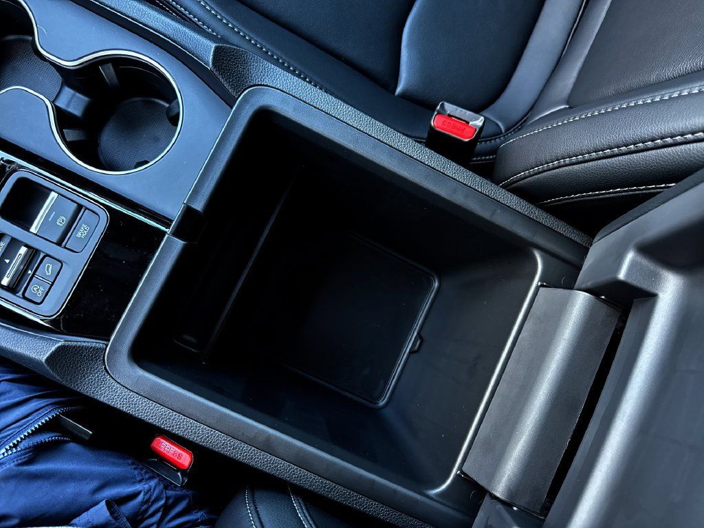New 2026 Honda Pilot Touring image 21