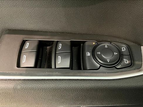 New 2026 GMC Sierra 1500 Elevation image 10