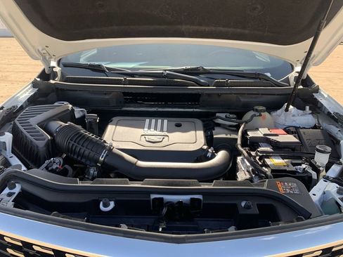 Certified 2024 Cadillac XT5 Premium Luxury FWD image 28