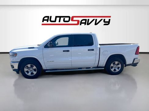 Used 2025 RAM 1500 Big Horn AWD/4WD image 4