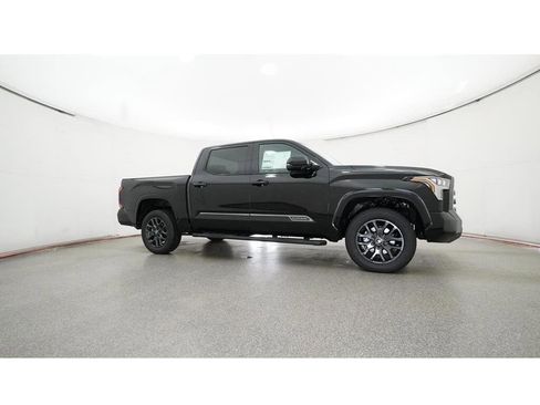 New 2025 Toyota Tundra Platinum image 28