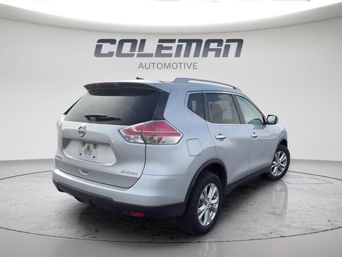 Used 2015 Nissan Rogue SV image 5