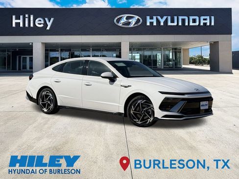 New 2026 Hyundai Sonata SEL image 1