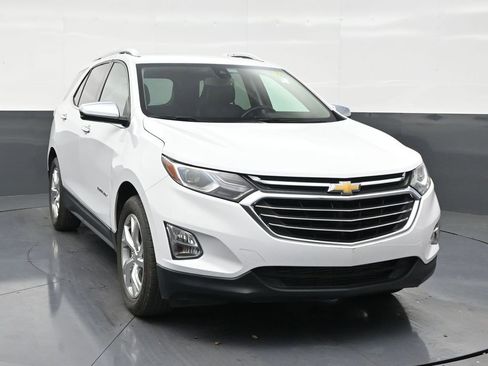 Used 2020 Chevrolet Equinox Premier image 7