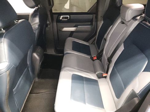 Used 2023 Ford Bronco Outer Banks AWD/4WD image 23