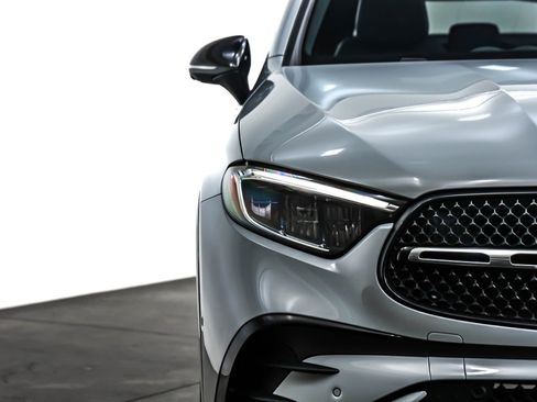Certified 2025 Mercedes-Benz GLC 300 4MATIC image 15