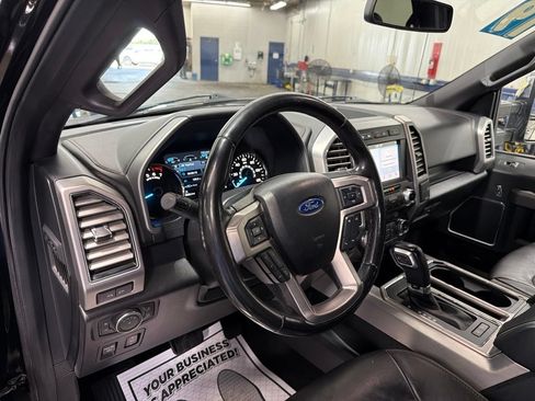Used 2019 Ford F150 Platinum w/ Equipment Group 701A Luxury AWD/4WD image 18