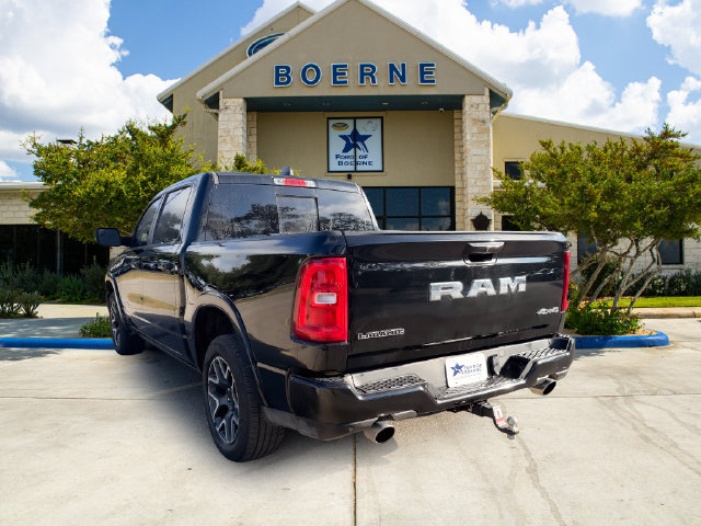 Used 2026 RAM 1500 Laramie AWD/4WD image 3