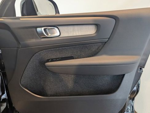 New 2026 Volvo XC40 B5 Plus w/ Protection Package Premier image 30