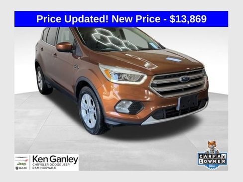 Used 2017 Ford Escape SE w/ Equipment Group 201A AWD/4WD image 1