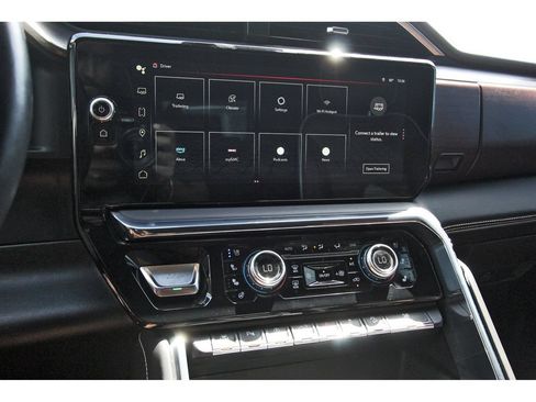 Used 2024 GMC Sierra 1500 Denali Ultimate AWD/4WD image 21