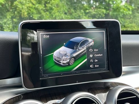 Used 2018 Mercedes-Benz C 300 Sedan image 47