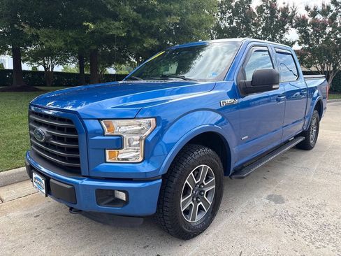 Used 2016 Ford F150 XLT w/ Equipment Group 302A Luxury AWD/4WD image 4