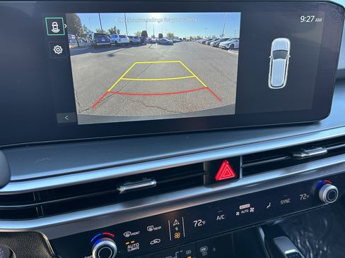 Certified 2024 Kia Sorento S image 28