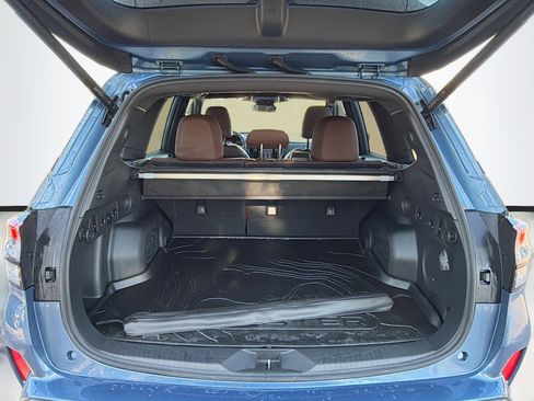 Certified 2025 Subaru Forester Touring image 12