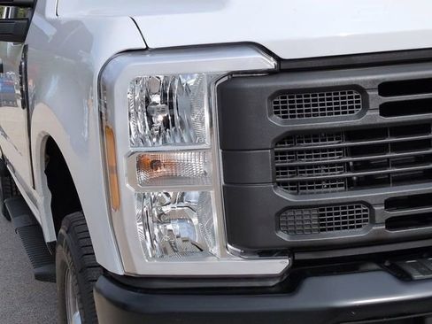 New 2026 Ford F250 XL image 9