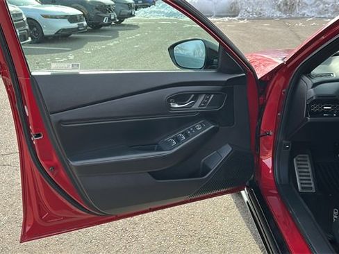 Used 2023 Honda Accord Sport image 8