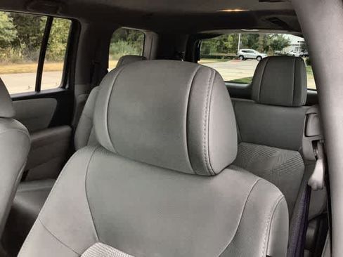 Used 2015 Honda Pilot LX image 25