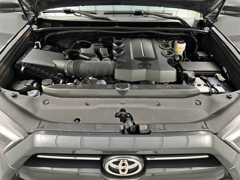 Used 2024 Toyota 4Runner SR5 image 71