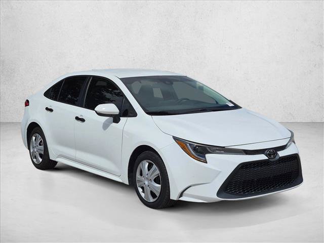 Used 2022 Toyota Corolla LE FWD image 3