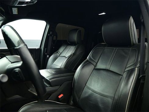 Used 2022 RAM 3500 Limited w/ Max Tow Package image 20