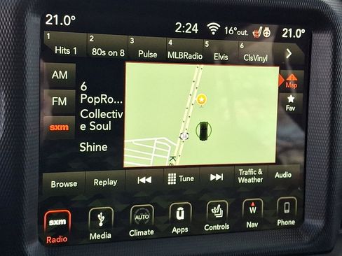 Used 2019 Jeep Wrangler Unlimited Rubicon w/ Dual Top Group image 30