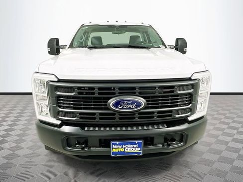 New 2026 Ford F350 XL image 2
