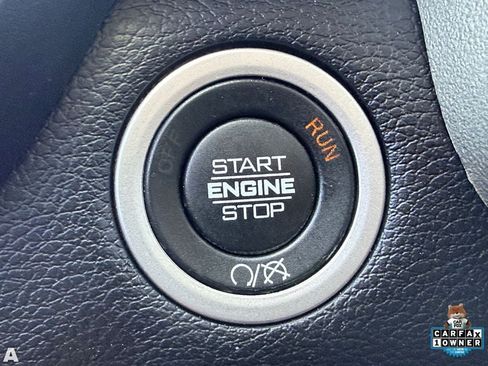 Used 2024 RAM 2500 Laramie AWD/4WD image 30