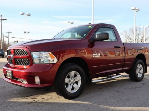 Used 2017 RAM 1500 Express image 8