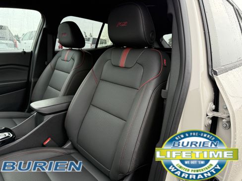 New 2026 Chevrolet Trax RS w/ Driver Confidence Package image 11