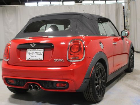 Used 2019 MINI Cooper S FWD image 14